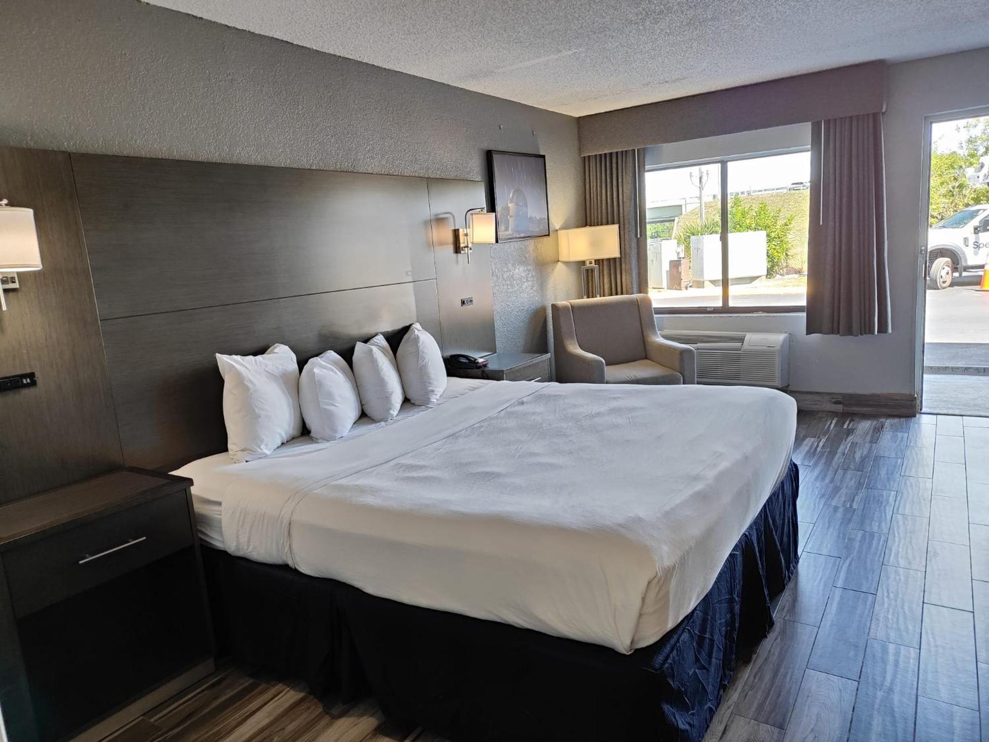 Best Western Orlando East Inn&Suites Alafaya Exterior foto