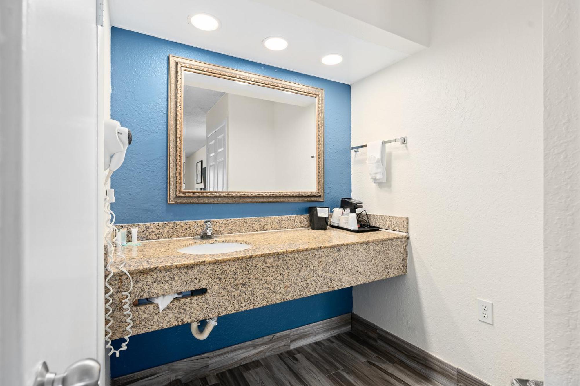 Best Western Orlando East Inn&Suites Alafaya Exterior foto