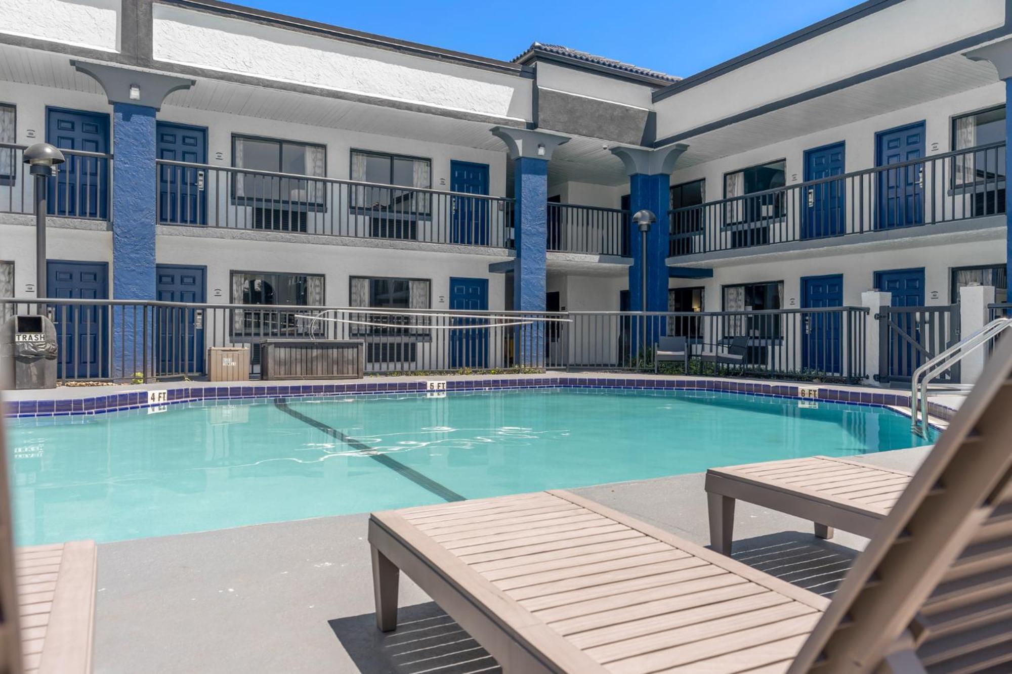 Best Western Orlando East Inn&Suites Alafaya Exterior foto