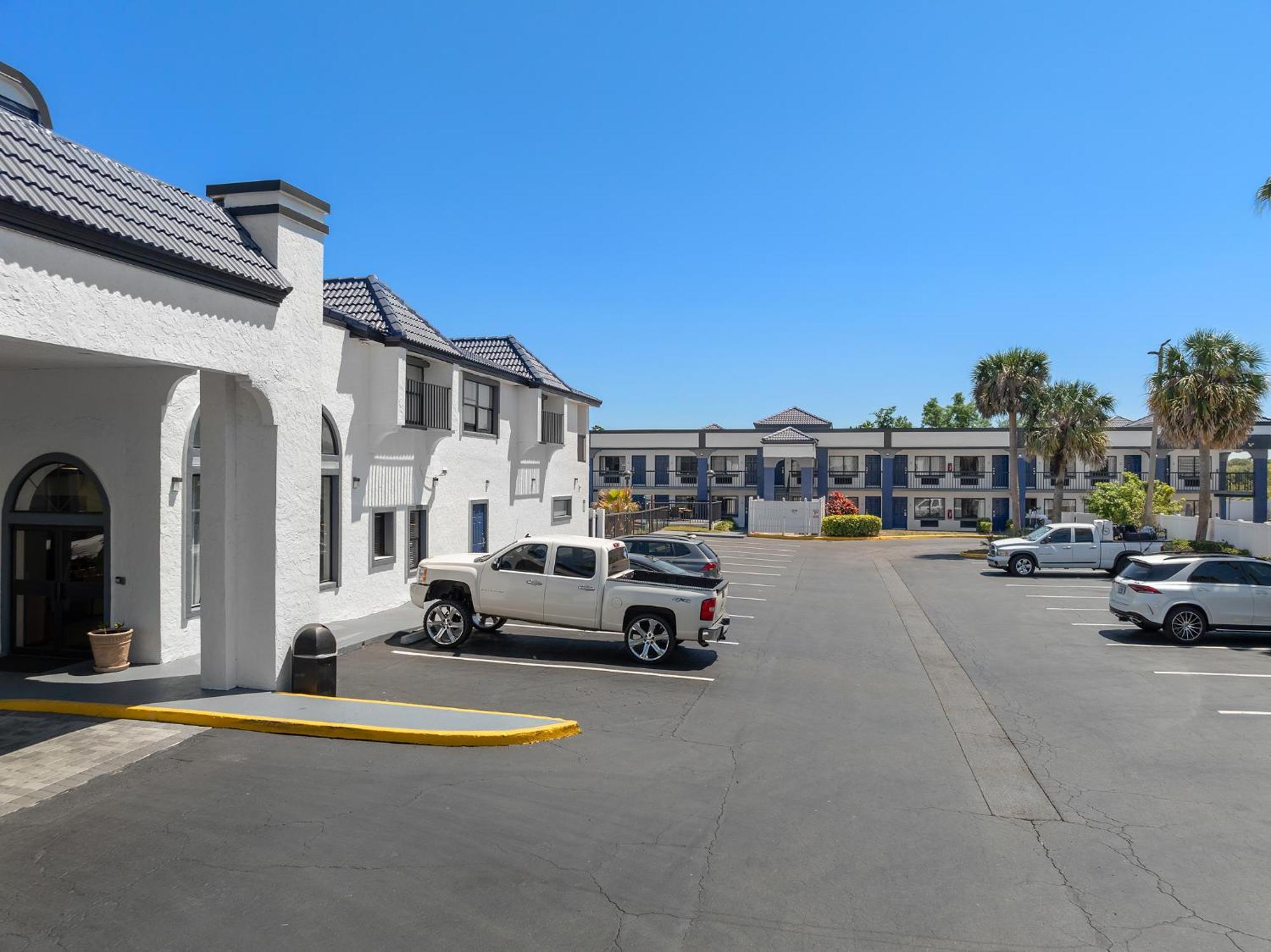 Best Western Orlando East Inn&Suites Alafaya Exterior foto